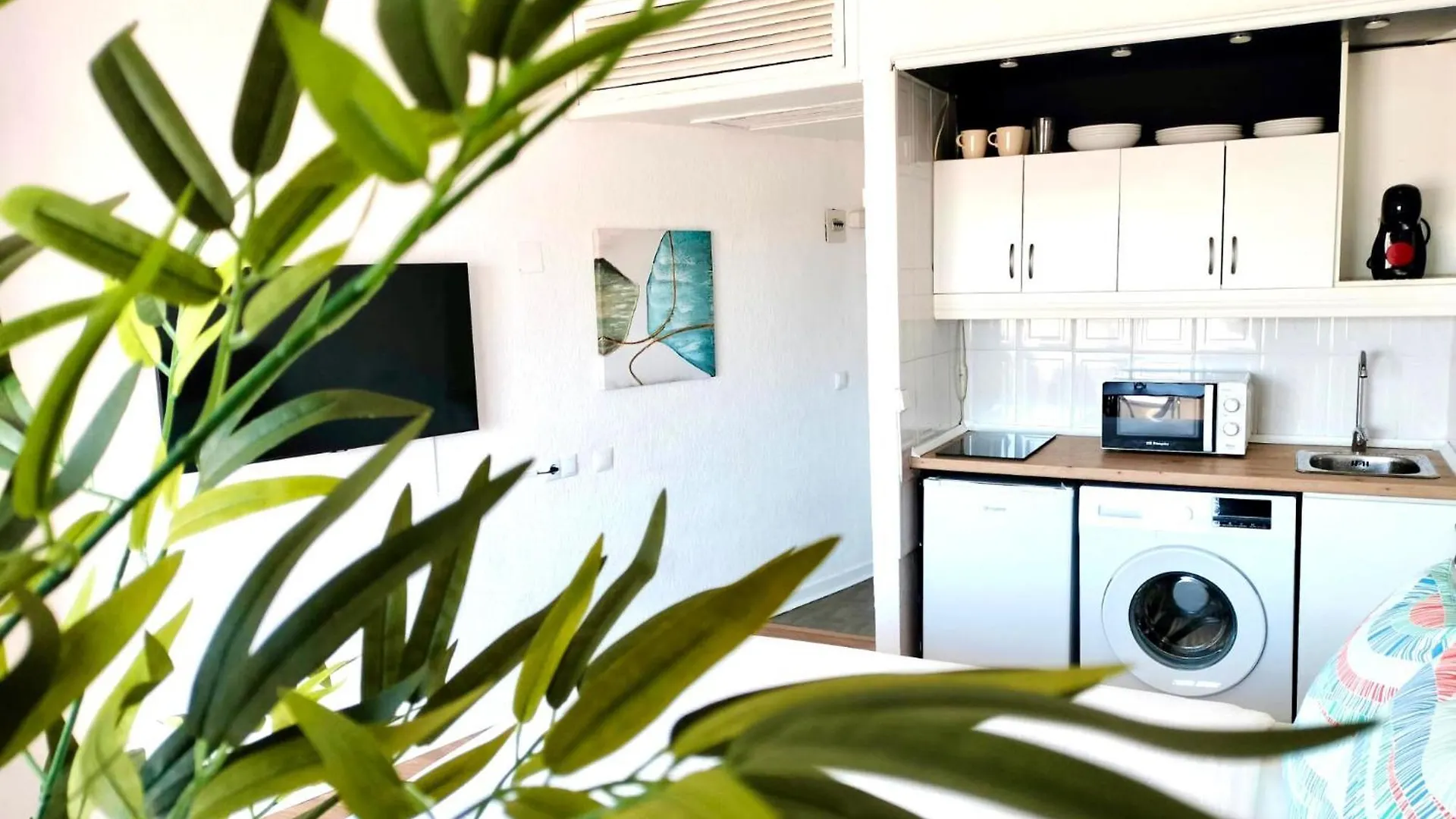 Beachside Studio By 10Tosea Fuengirola 0*,  Spain