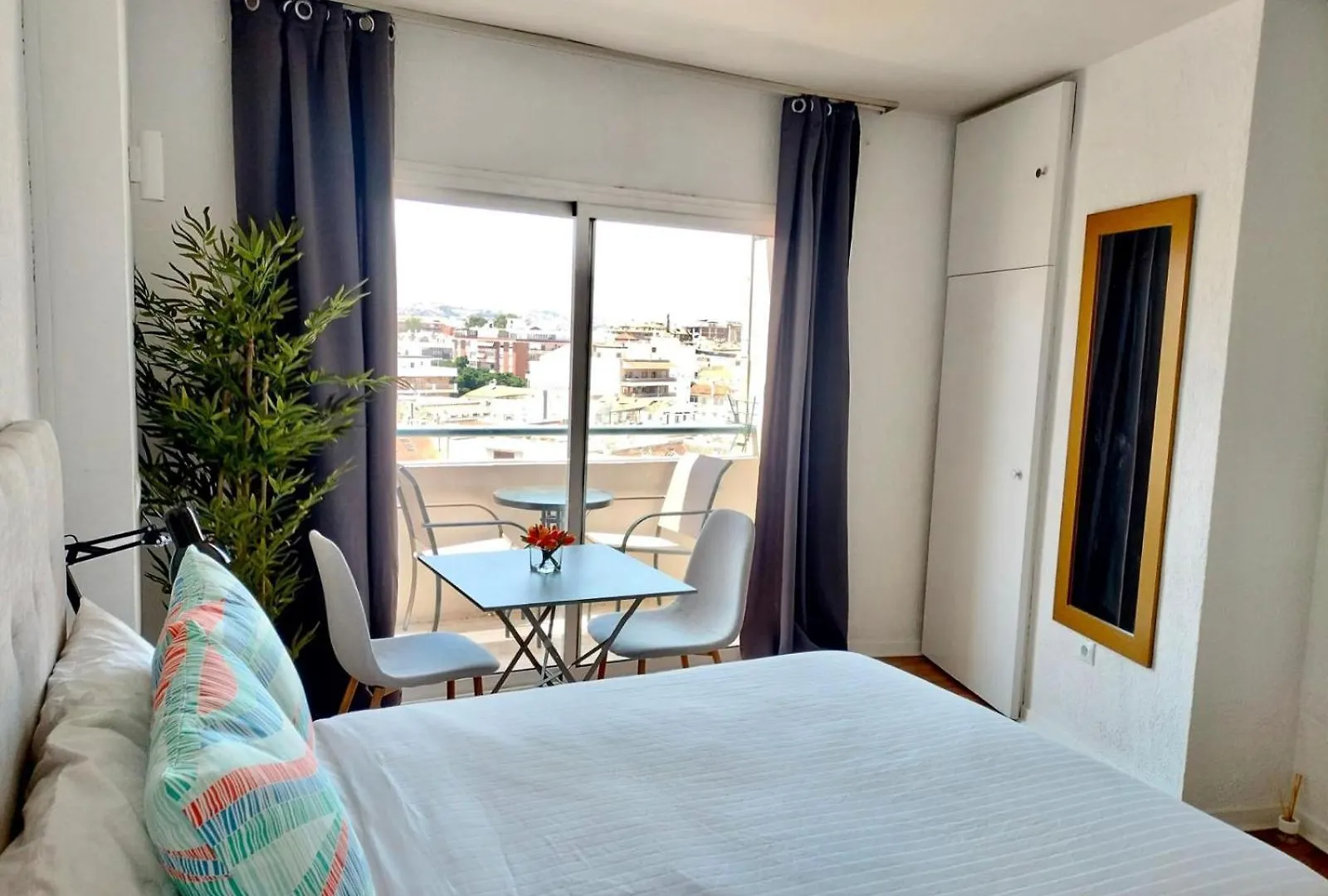 Beachside Studio By 10Tosea Fuengirola 0*,